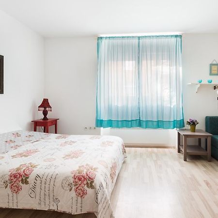 Apartment Roza Загреб Экстерьер фото